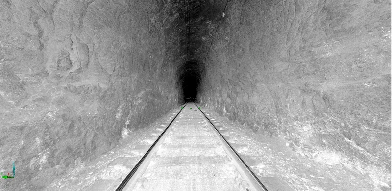 Túnel 12A L.Centro - Escaneamento para geração de seções e verificação de esbarros entre material rodante e túnel